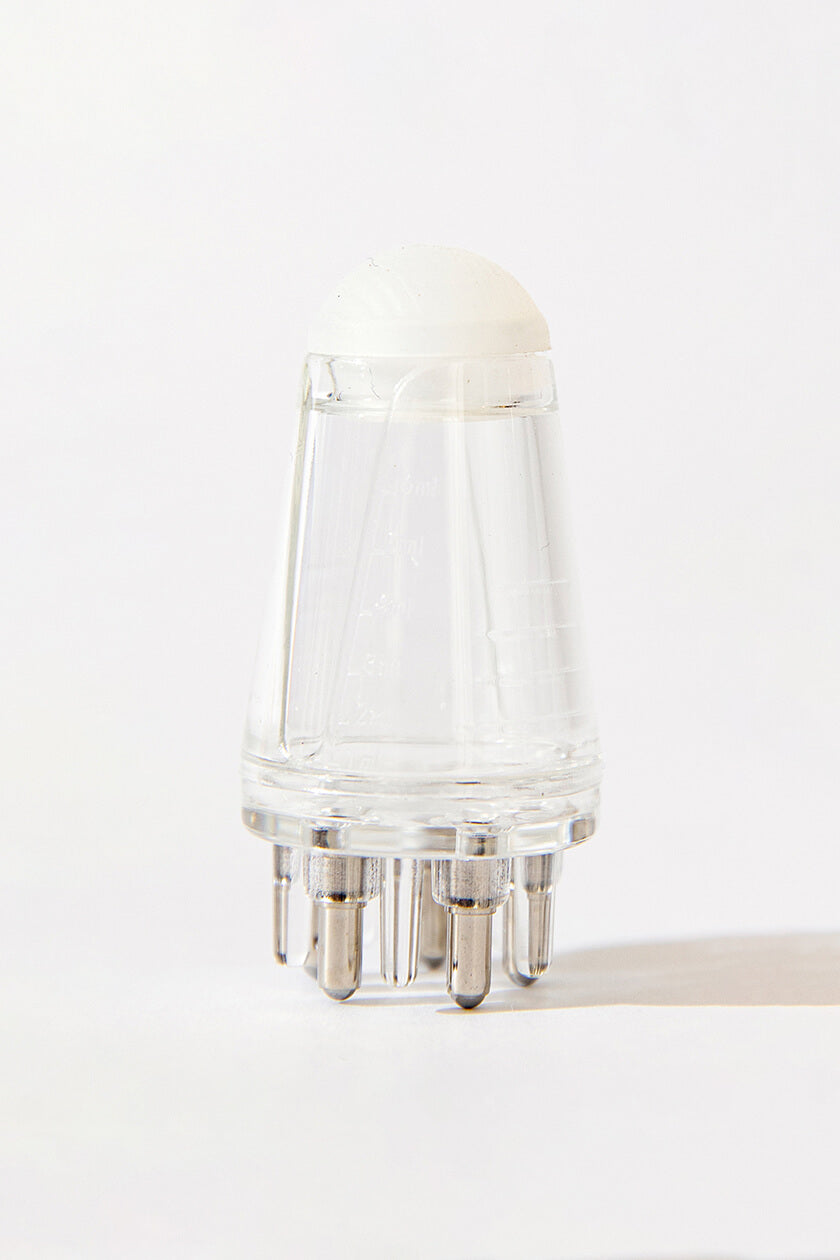Oil Applicator for Mess Free Hair Oil Use Hair Matters Main image